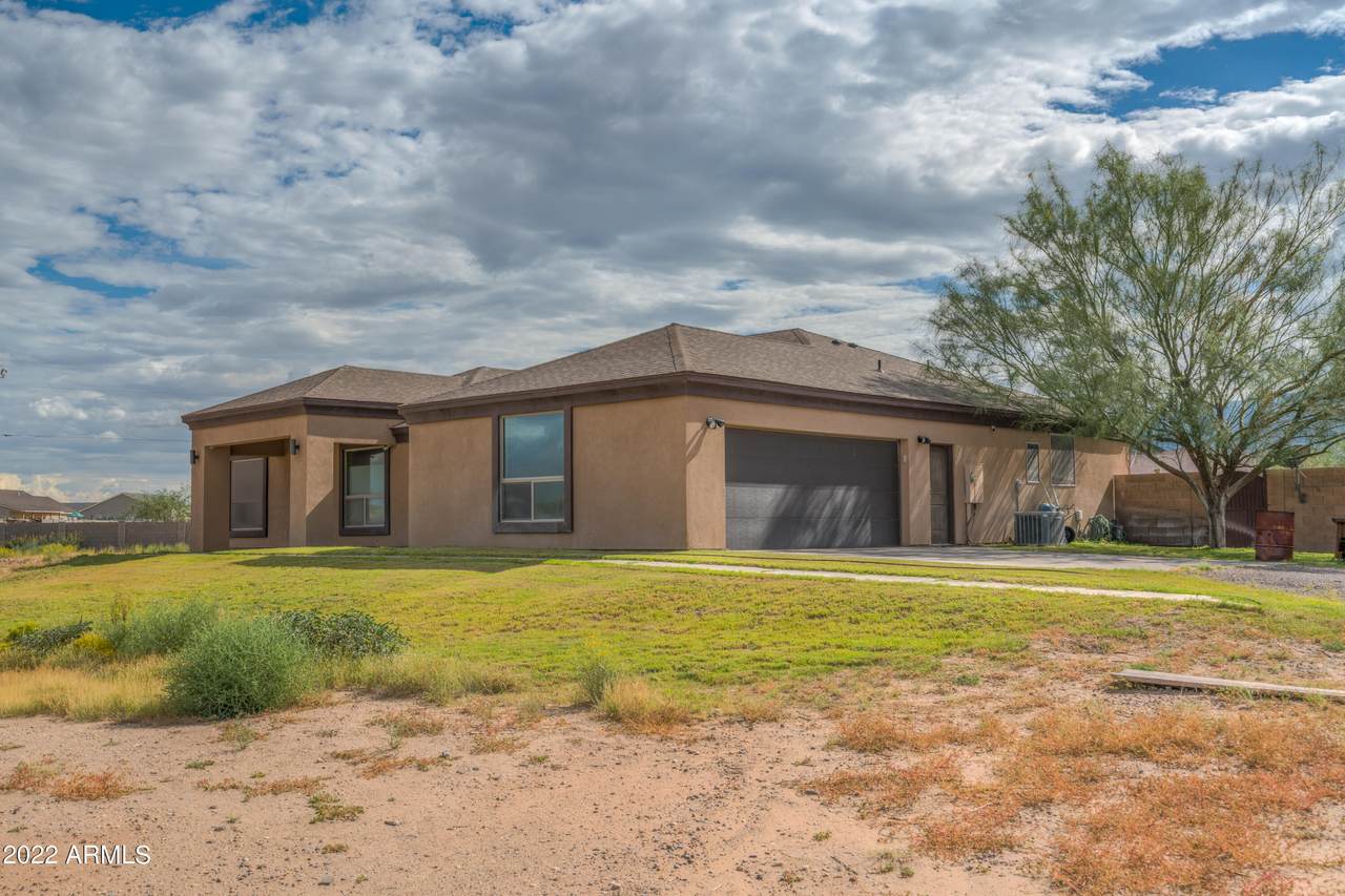 3335 Horseshoe Lane - Photo 1