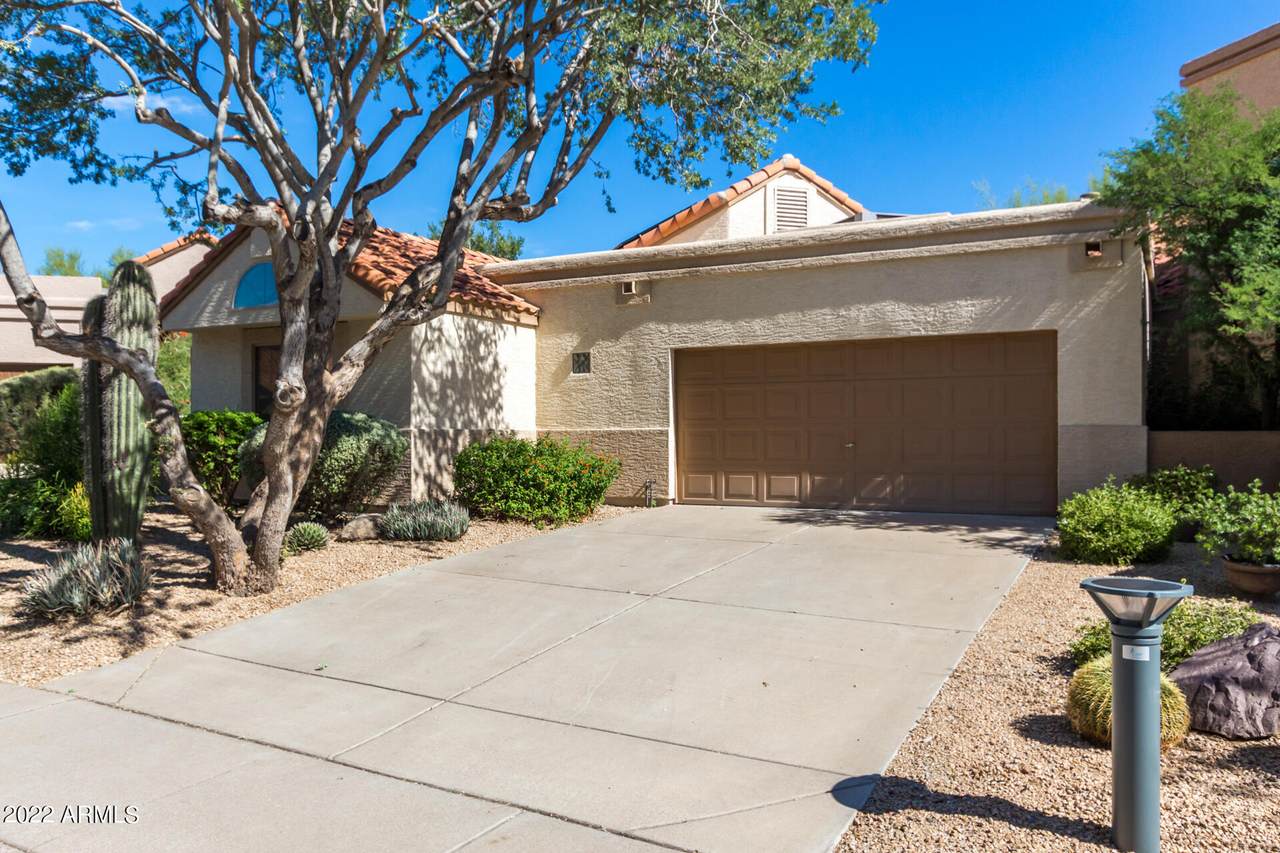23575 75TH Street - Photo 1