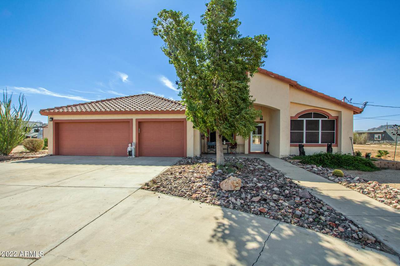 20209 Rainbow Trail - Photo 1