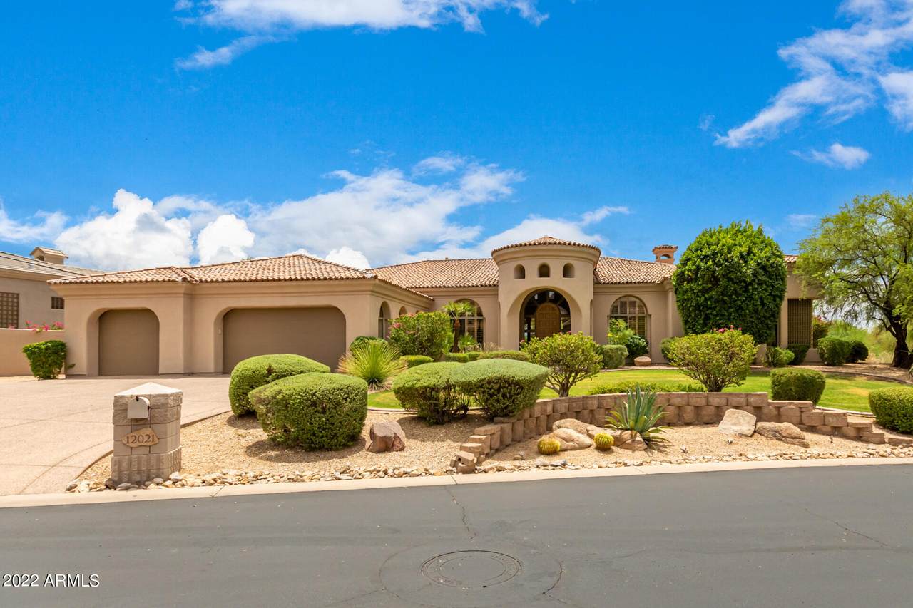 12021 Yucca Street - Photo 1
