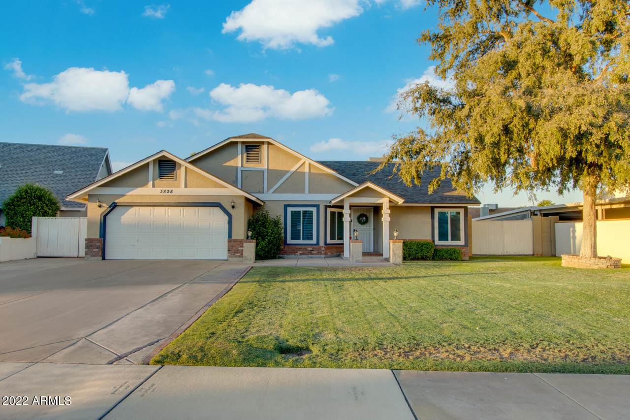 3828 Carol Circle - Photo 1