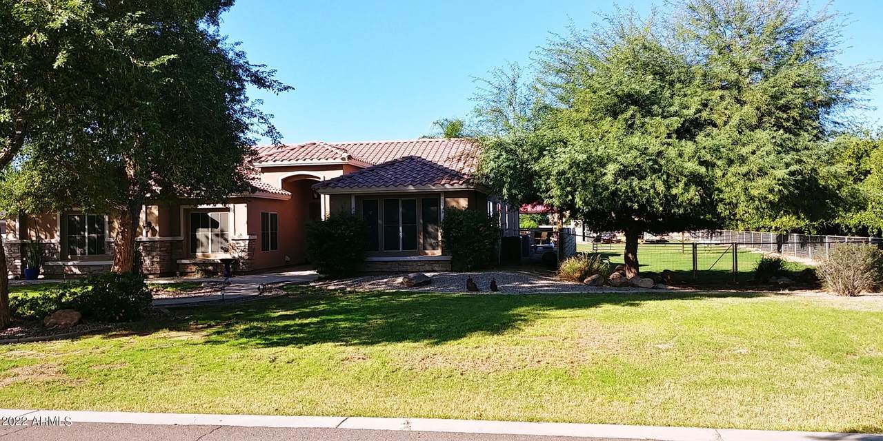 21890 195TH Street - Photo 1