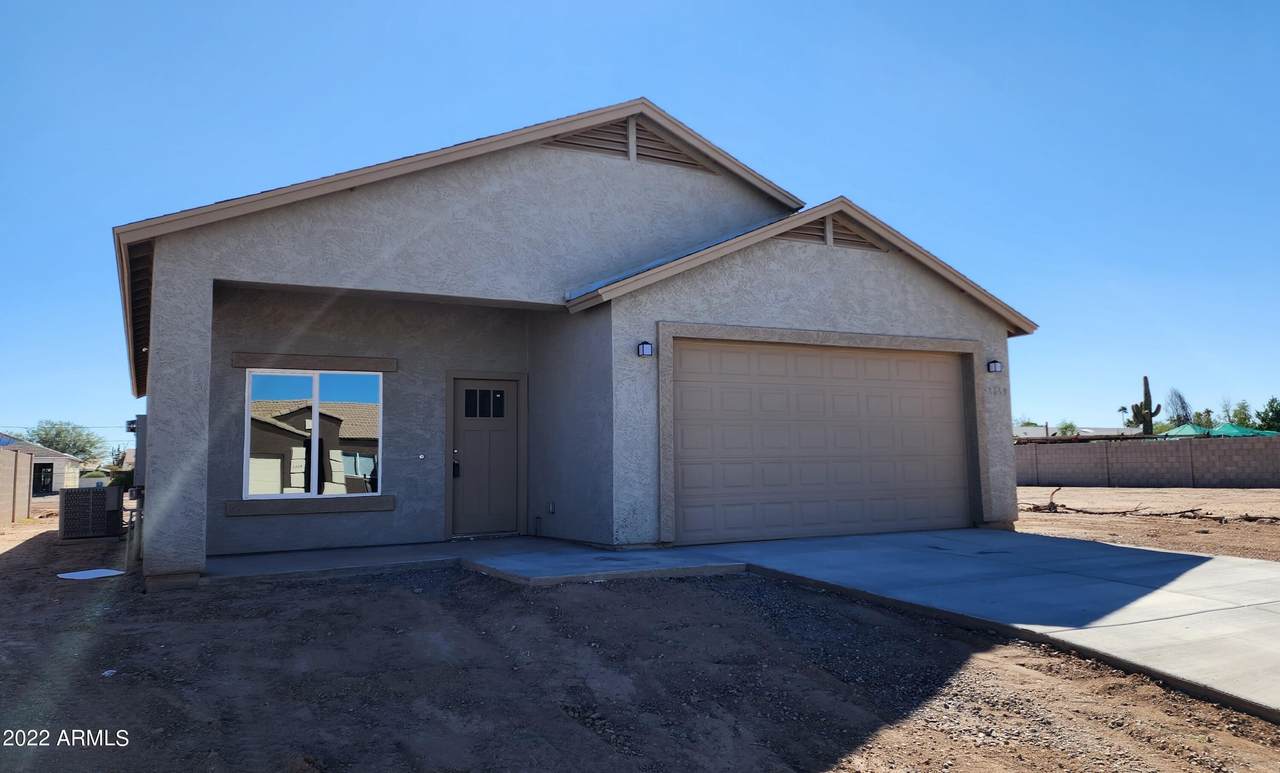 8659 Pineveta Drive - Photo 1
