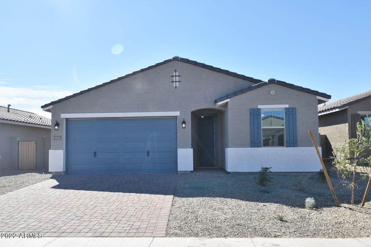 22347 Papago Street - Photo 1