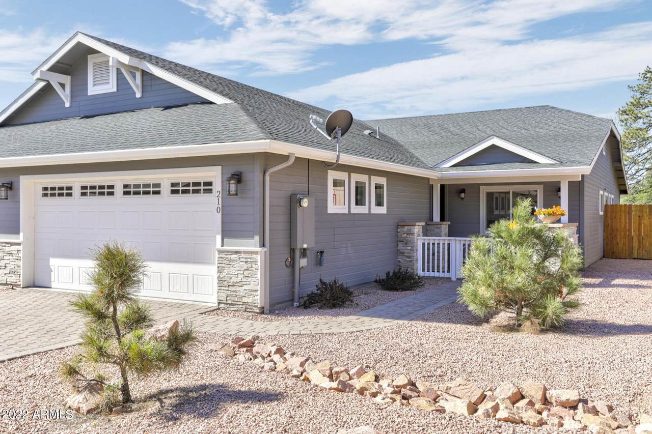 210 Durango Court - Photo 1