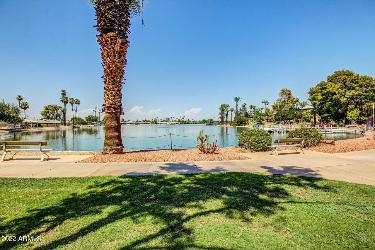 10330 Thunderbird Boulevard - Photo 1
