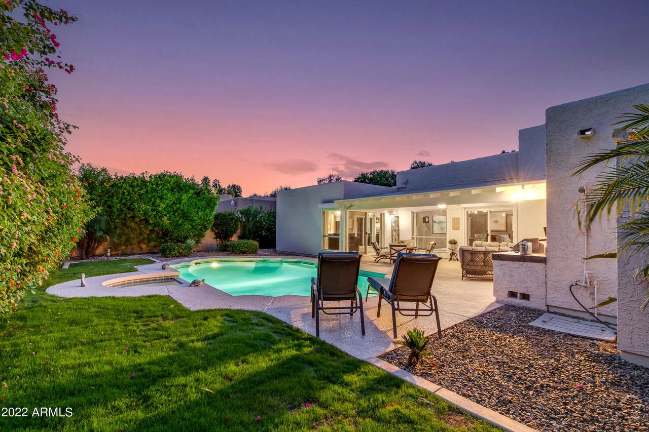 7352 Valley Vista Drive - Photo 1