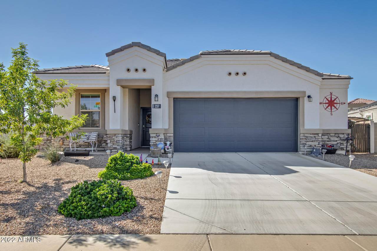 237 San Diego Court - Photo 1