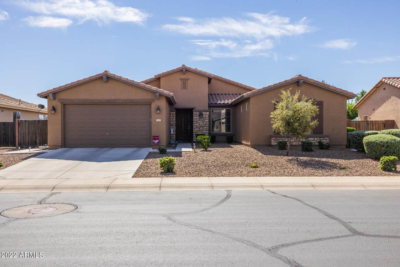 543 Yellow Wood Avenue - Photo 1