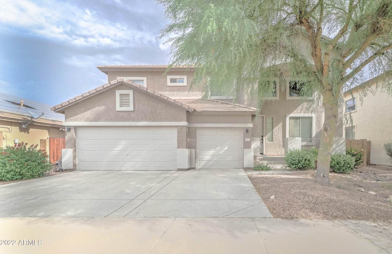 1975 174TH Lane - Photo 1