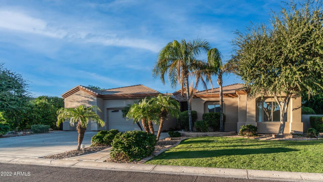 4558 Encinas Avenue - Photo 1