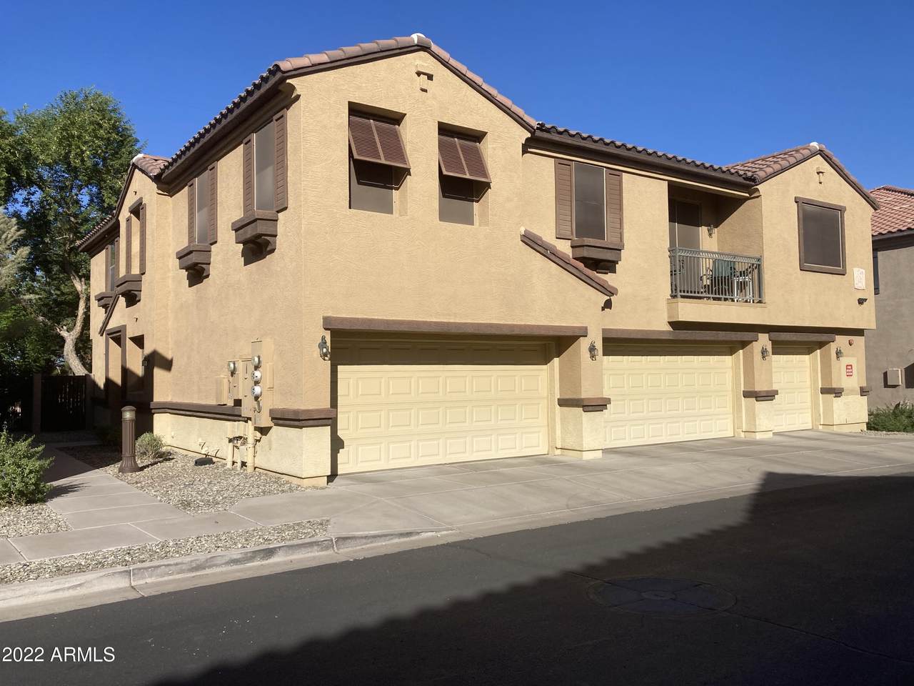 2852 Dunbar Drive - Photo 1