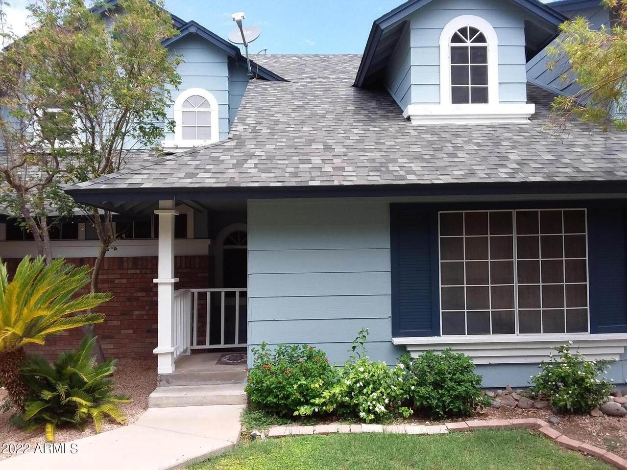 10100 89TH Avenue - Photo 1