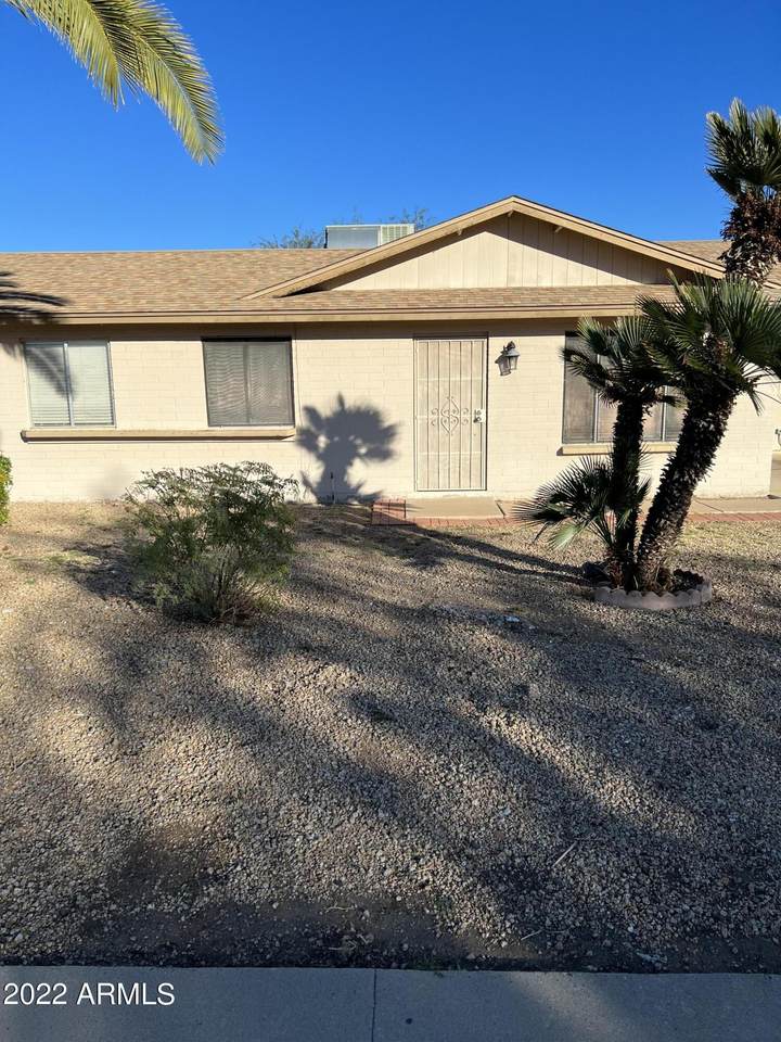 19243 5TH Avenue - Photo 1