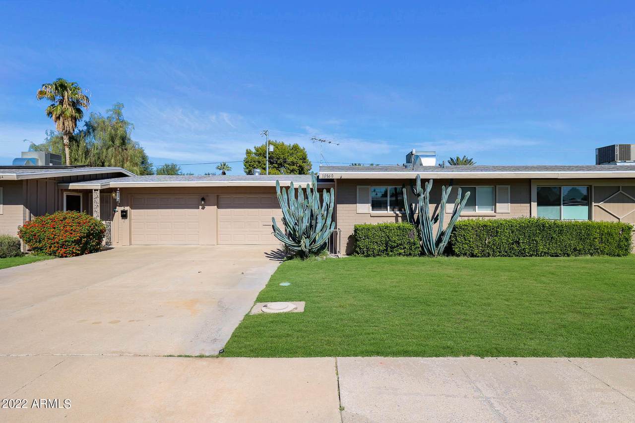 10860 Abbott Avenue - Photo 1