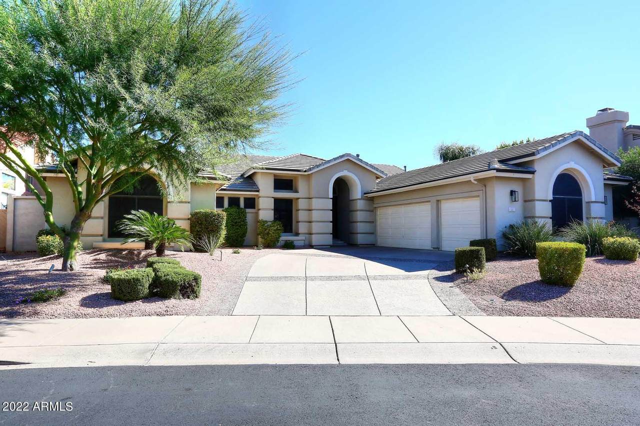 9137 117TH Way - Photo 1