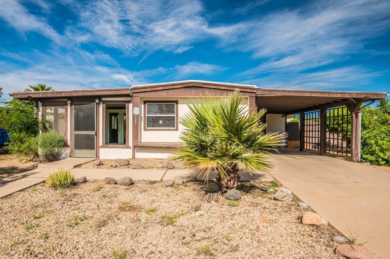 422 Wagoner Road - Photo 1