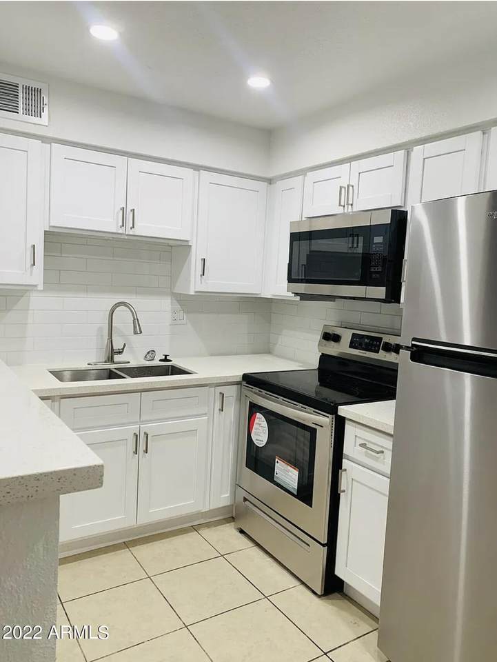 1503 Missouri Avenue - Photo 1