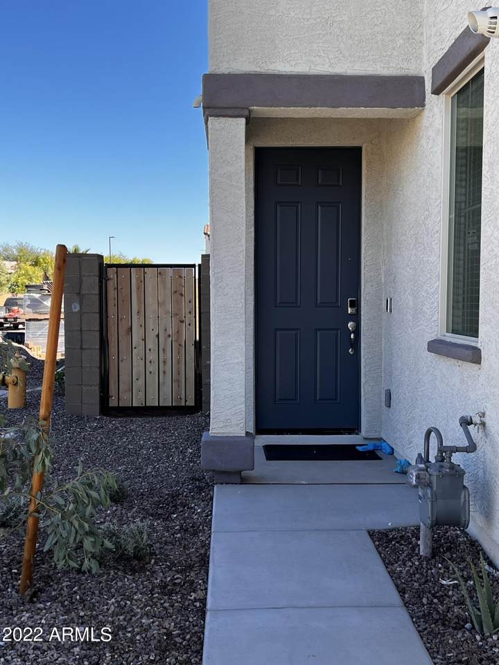 1115 Diamondback Drive - Photo 1