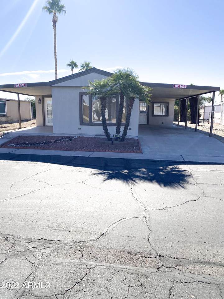 8103 Southern Avenue - Photo 1