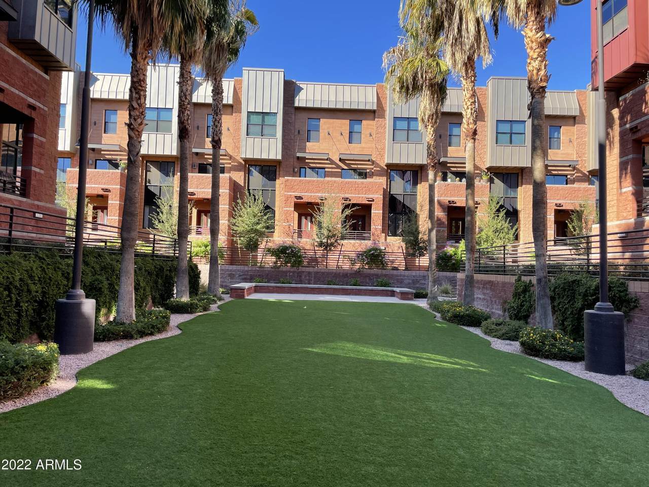 305 Wilson Street - Photo 1
