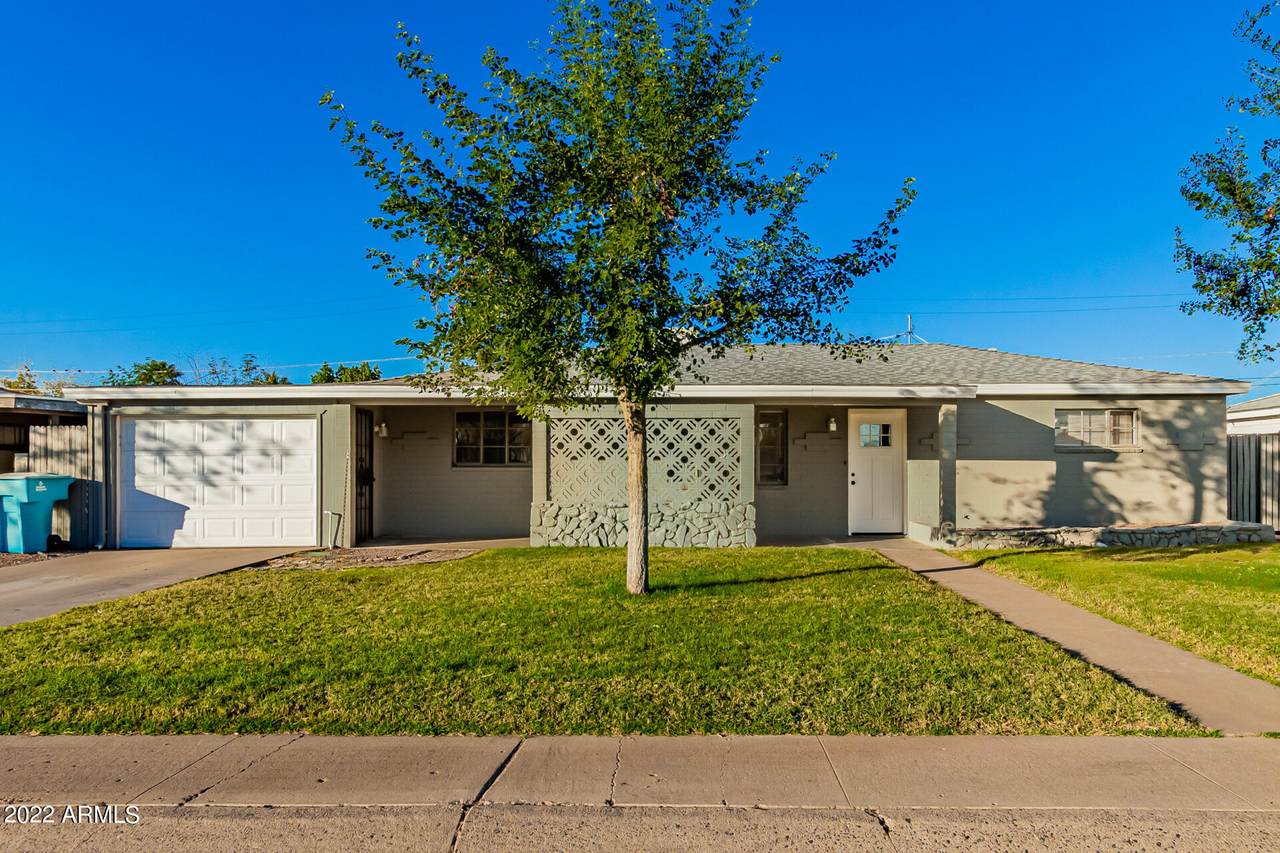 2940 Griswold Road - Photo 1