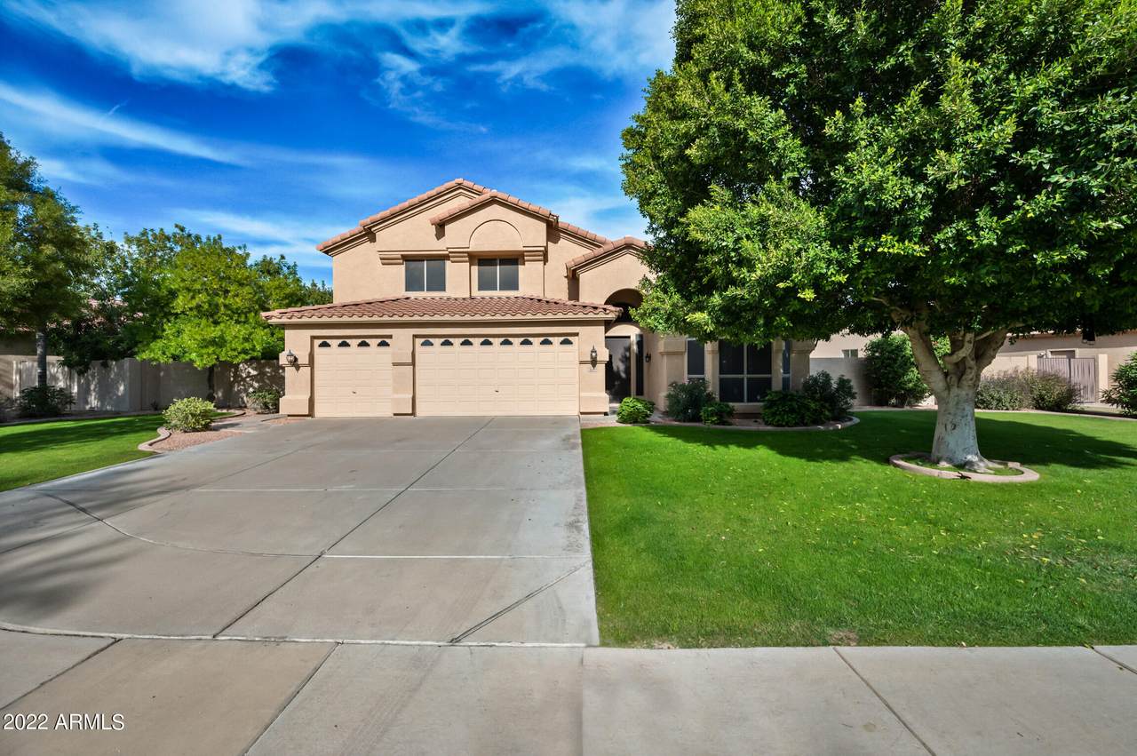 4843 Oleander Drive - Photo 1