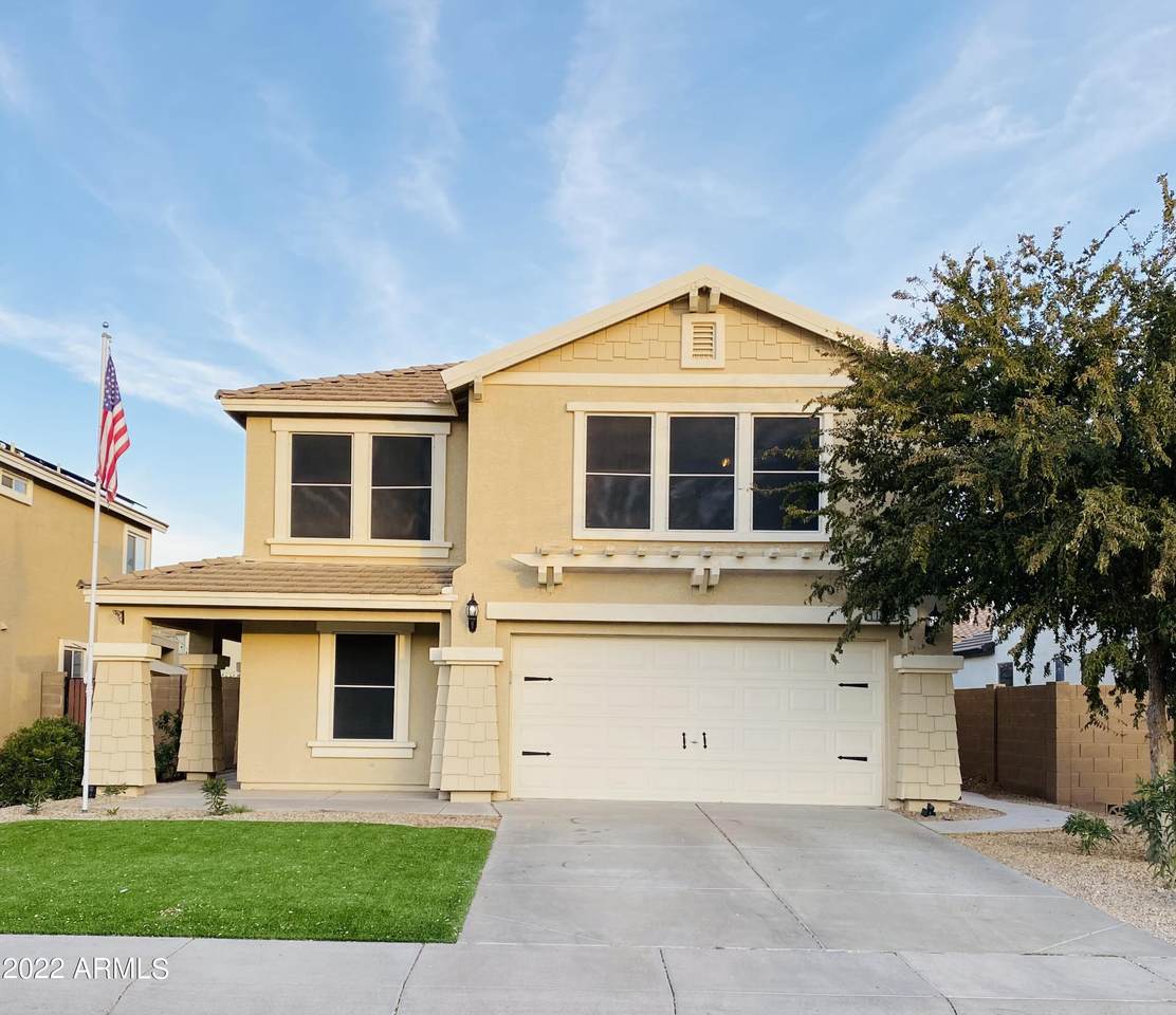 11927 148TH Avenue - Photo 1