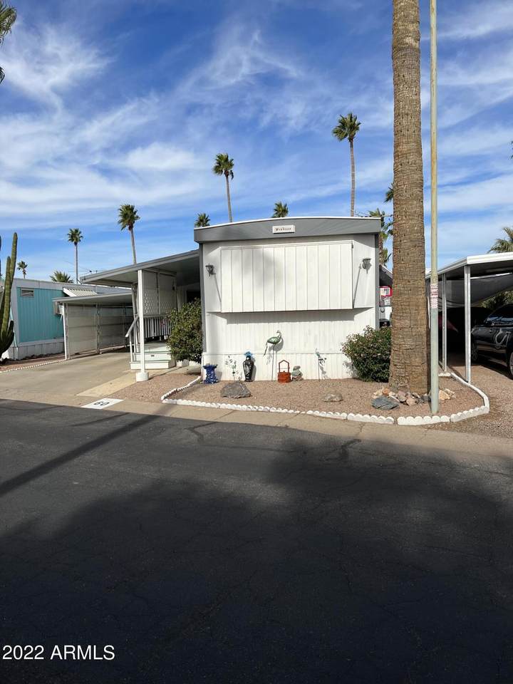 800 Apache Trail - Photo 1
