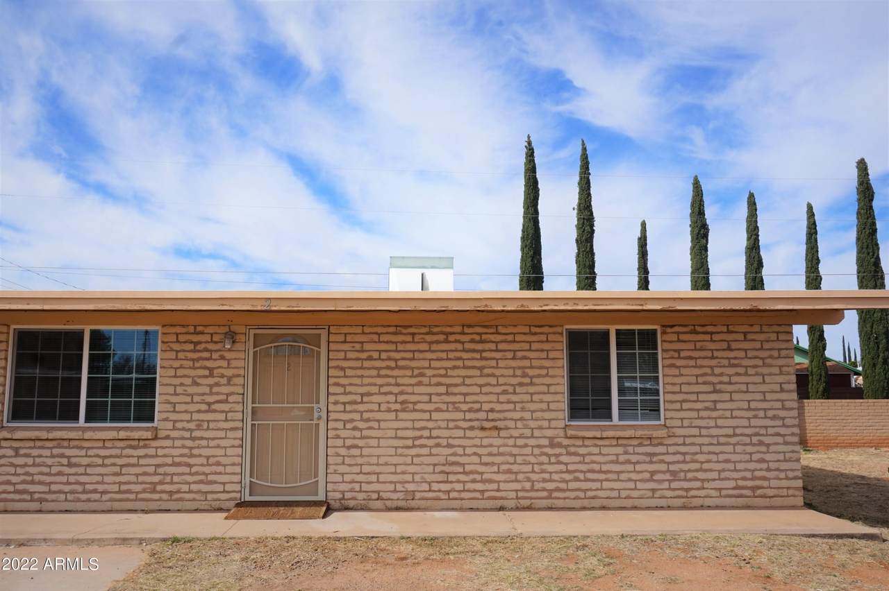 1052 Chaparral Circle - Photo 1