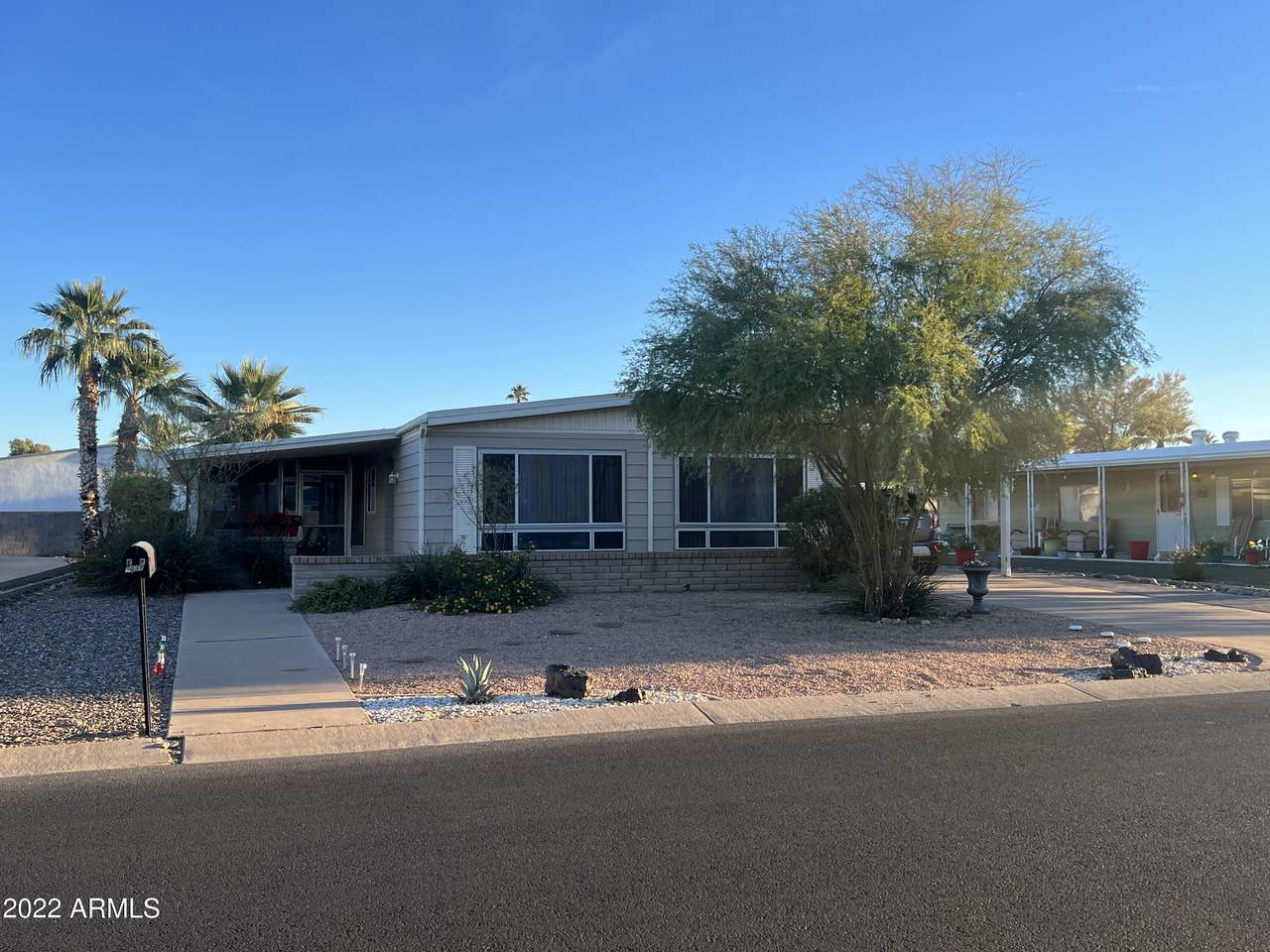 9037 Sun Lakes Boulevard - Photo 1