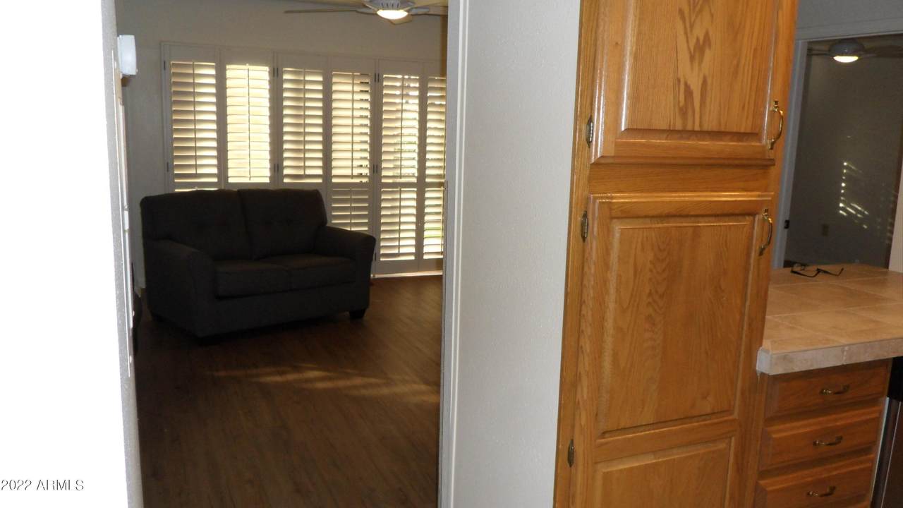 10330 Thunderbird Boulevard - Photo 1