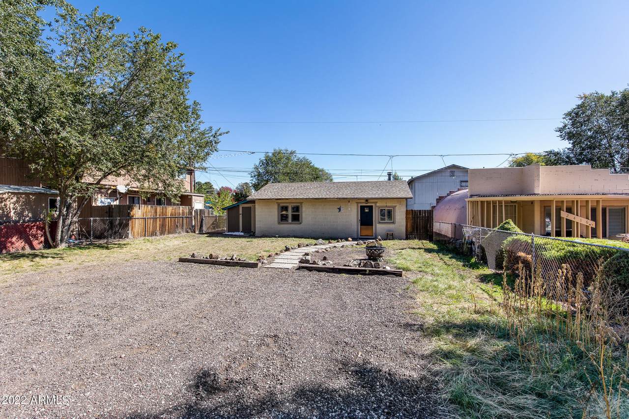 2418 Main Street - Photo 1