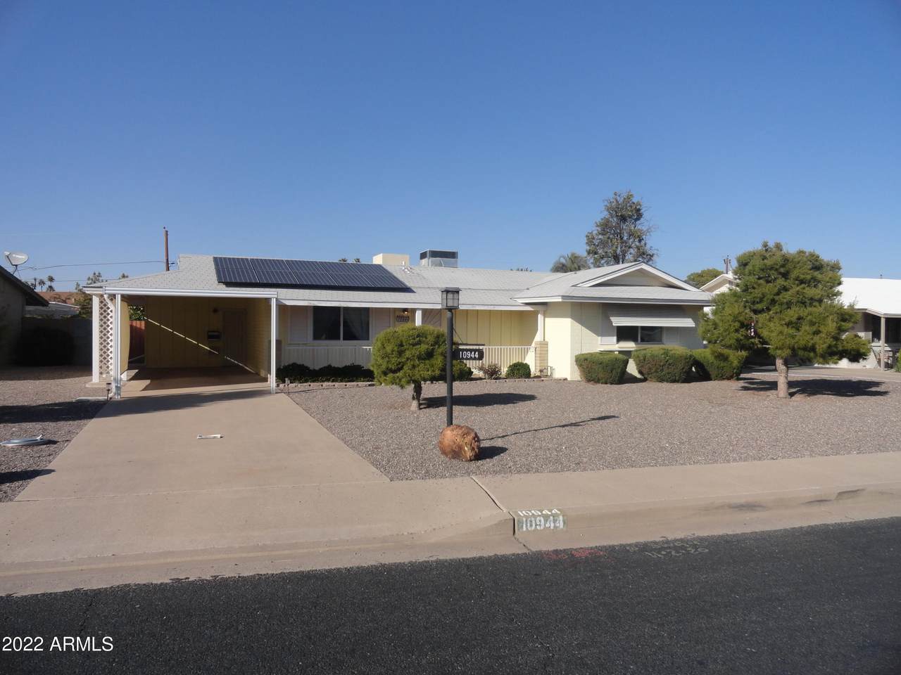 10944 Sun City Boulevard - Photo 1