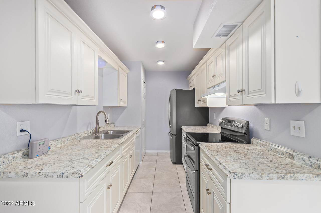 6018 Golden Lane - Photo 1