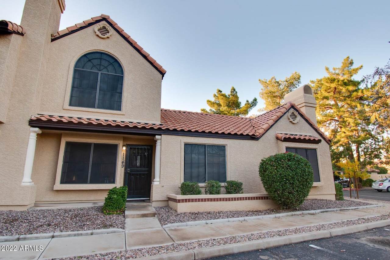 921 University Drive - Photo 1