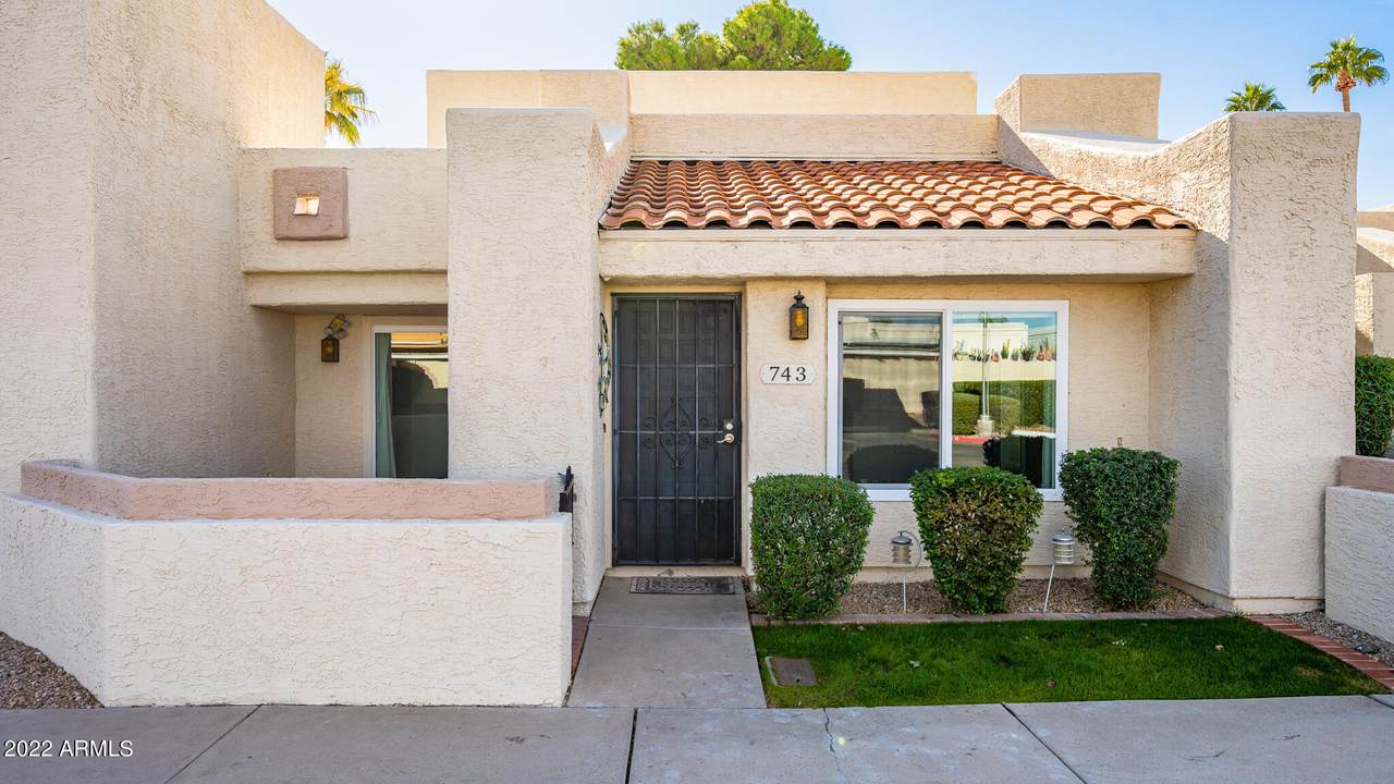 743 Lola Drive - Photo 1