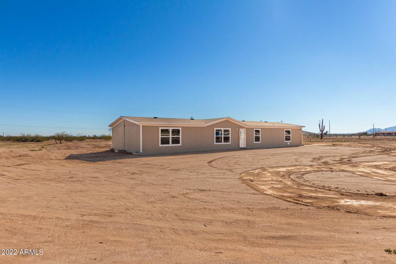 56183 Brittlebrush Lane - Photo 1
