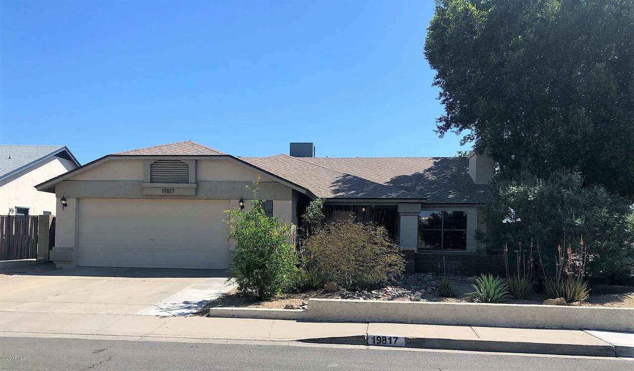 19817 45TH Avenue - Photo 1
