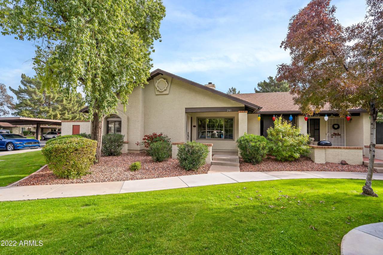 8140 107TH Avenue - Photo 1