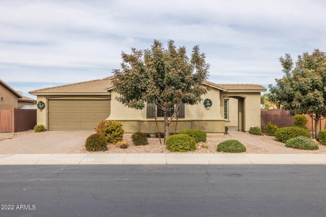 684 Tallow Tree Avenue - Photo 1