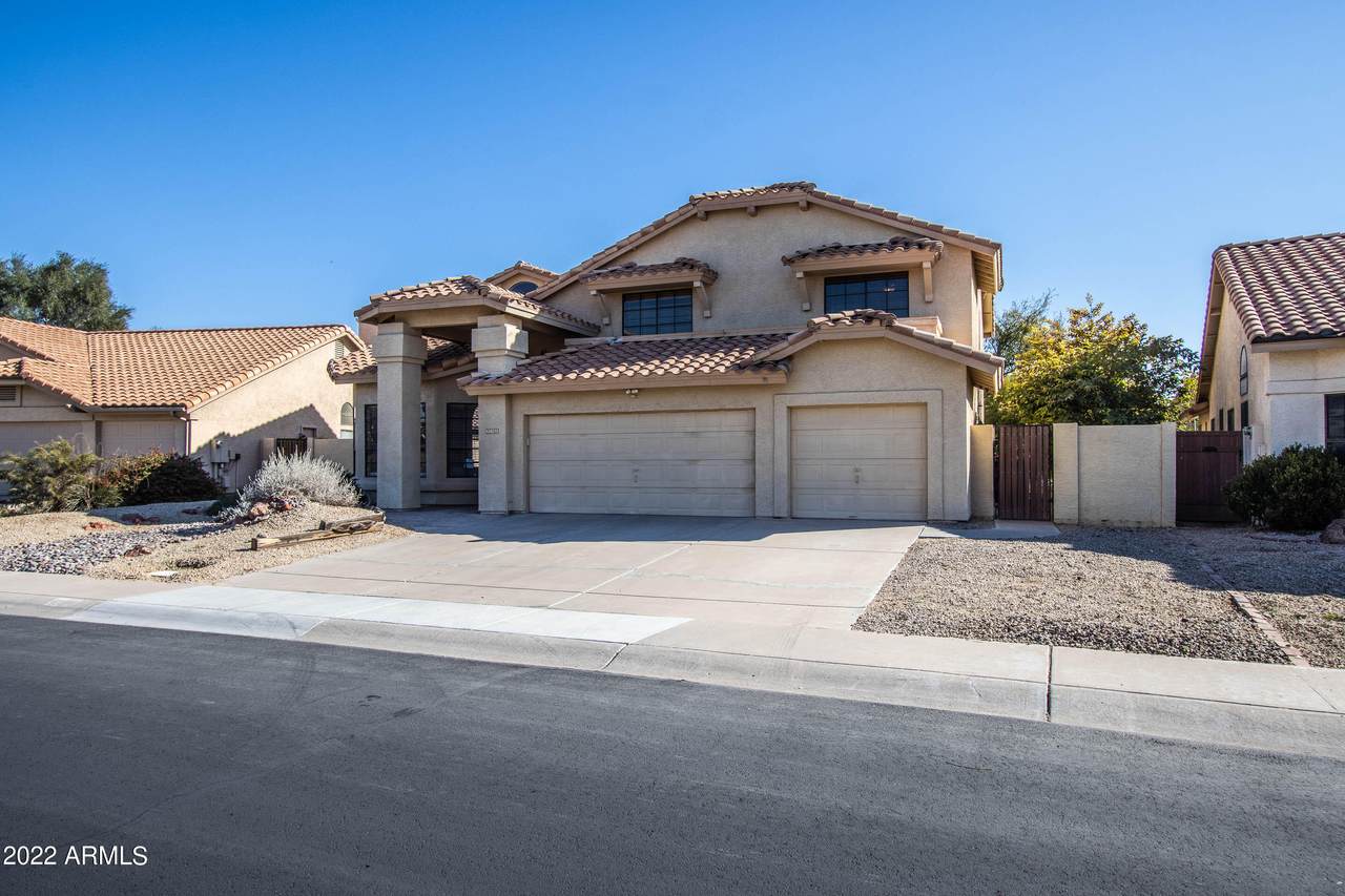 225 Riata Street - Photo 1
