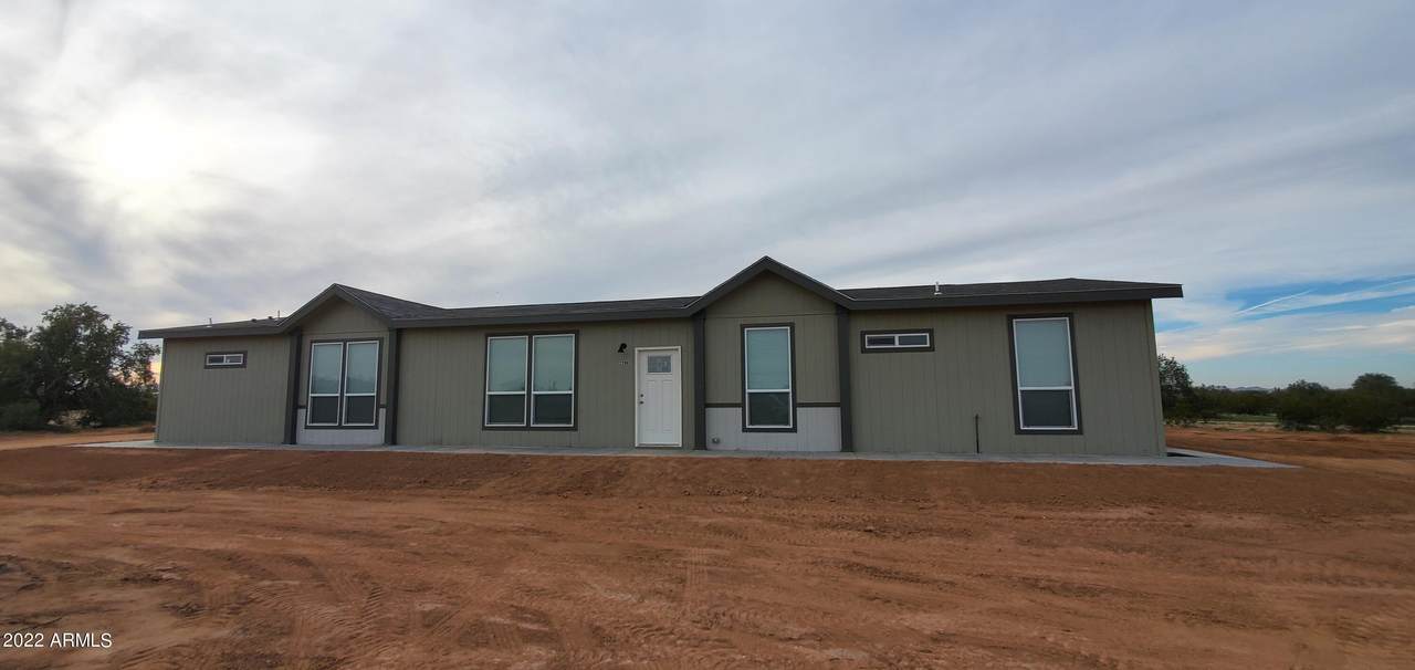 2290 Summers Lane - Photo 1