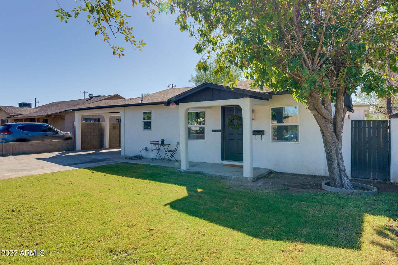 2525 Willetta Street - Photo 1
