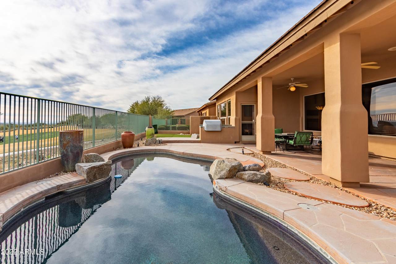 9219 Crown Ridge - Photo 1