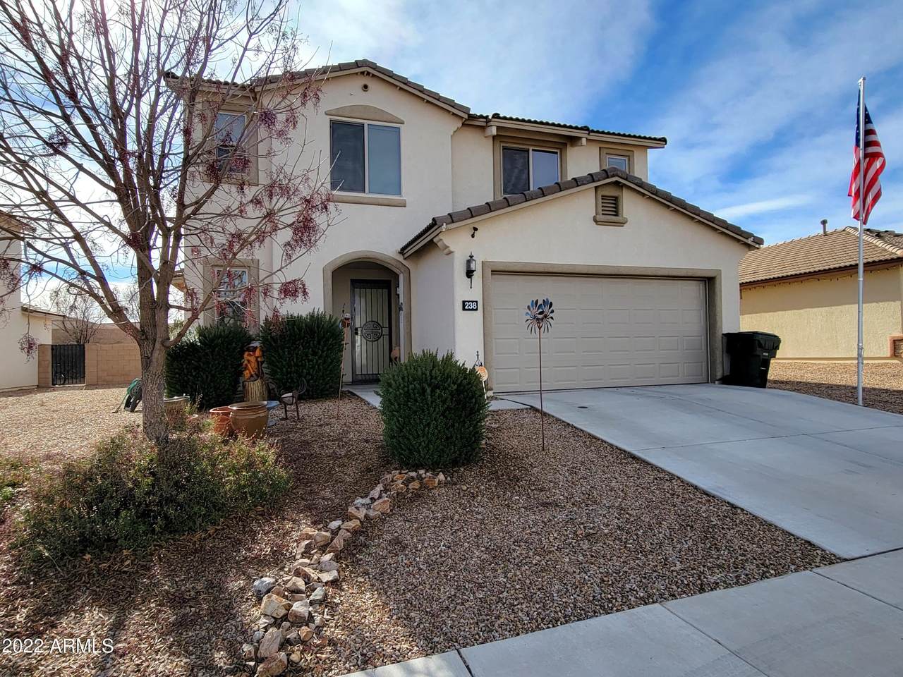 238 Bainbridge Drive - Photo 1
