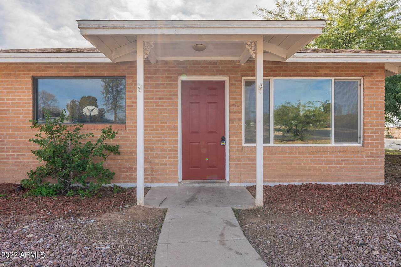 887 Pima Avenue - Photo 1