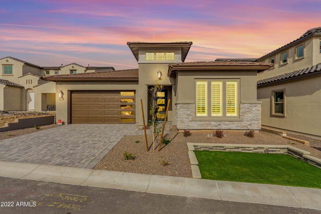 21600 Hillcrest Boulevard - Photo 1