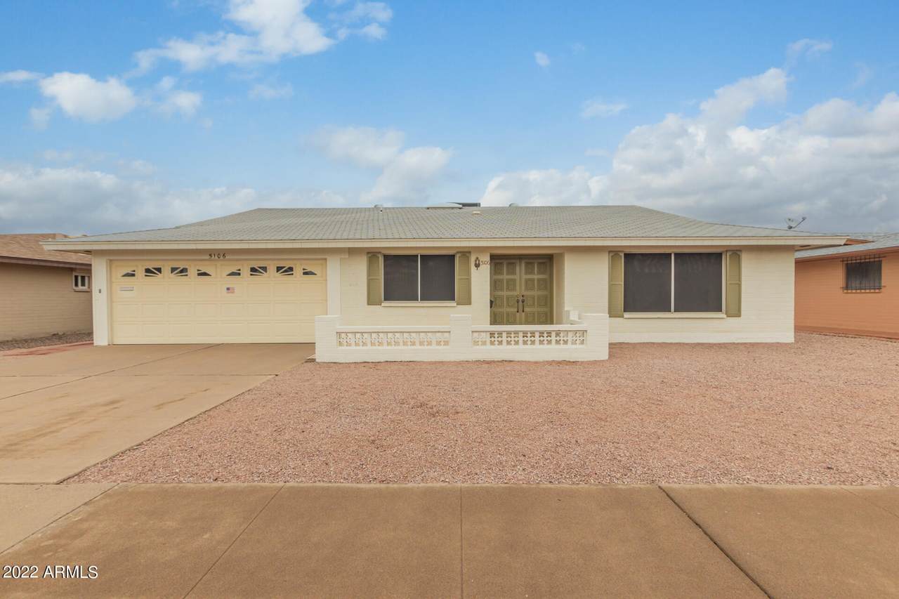 5106 Emelita Avenue - Photo 1