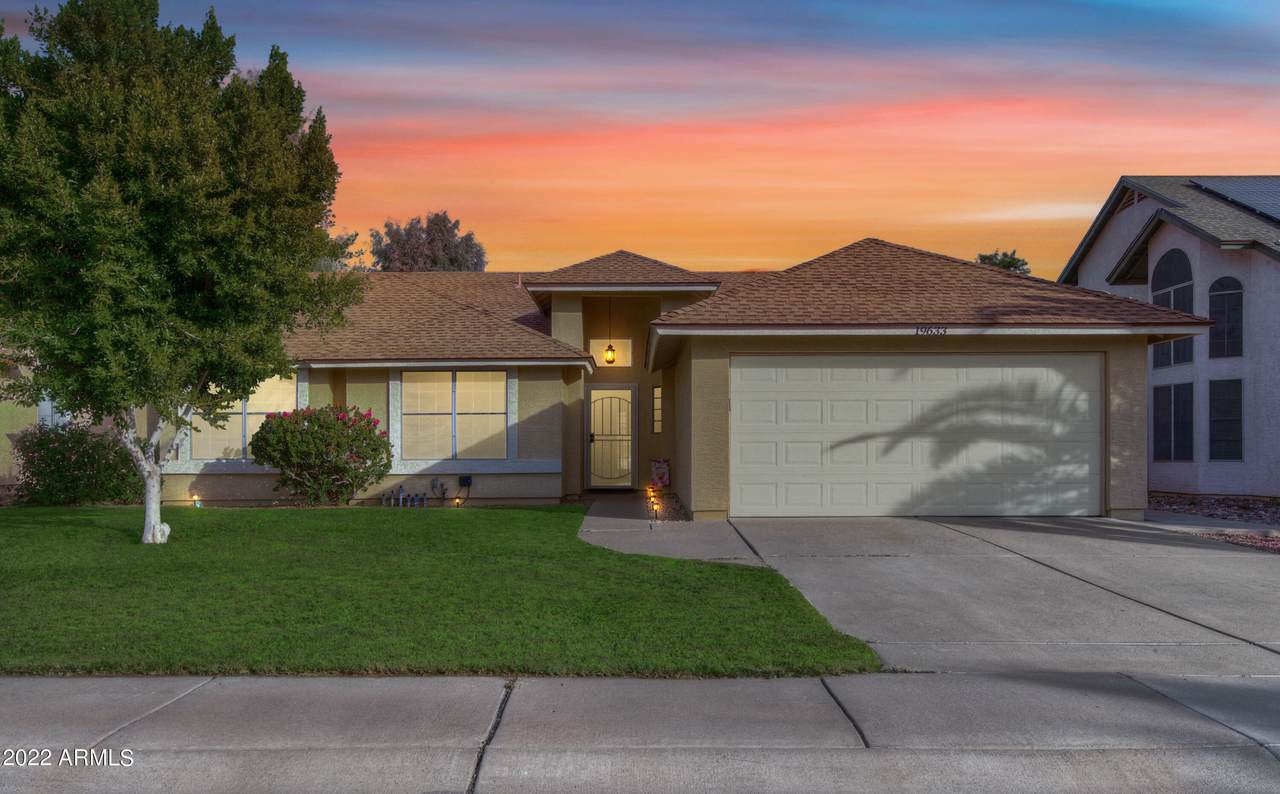 19633 36TH Street - Photo 1